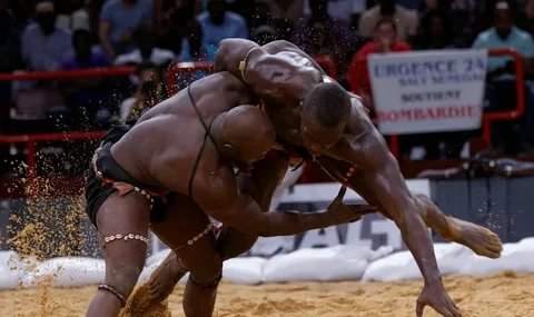 Senegalese Wrestling. La Lutte Senegalese. Laamb. Senegalese fighting arts. World martial arts.